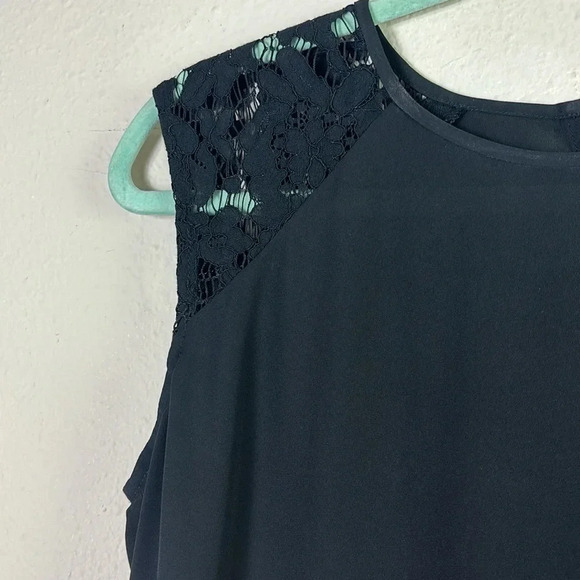 J. Crew Blouse Black Lace-Shoulder Sleeveless Top Size 2 - Picture 6 of 8